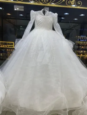 فستان زفاف  