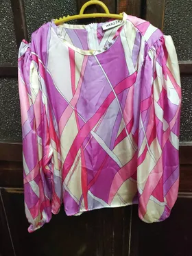 بلوزات حريمى 