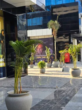 محل للبيع فى 6 أكتوبر مول بارك يارد فى الحصرى