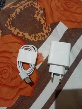 شاحن اوبو اصلي