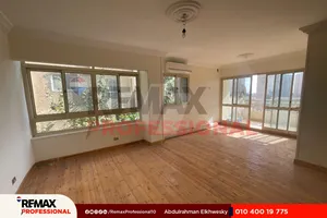 شقة للبيع 90 م المعمورة الشاطئ (خطوات من ملاهي المعمورة)