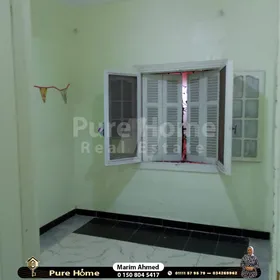 شقة للبيع  - محرم بك - متفرع من شارع منشا 