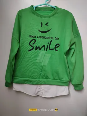 سويت شيرت حريمى