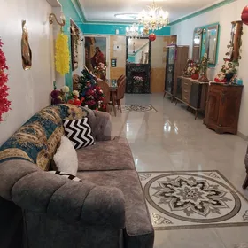 شقة ١٦٠ متر الزيتون الشرقية شارع سنان الرئيسى وجهة بحرى 