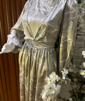 فستان سوارية ستان