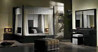 سرير و مرتبة و ٢ كومود