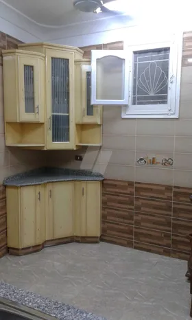 شقه للبيع وسط محافظة قنا