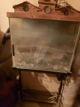 حوض سمك بالموتورو الترمومتر والفلتر والحامل الكريتال