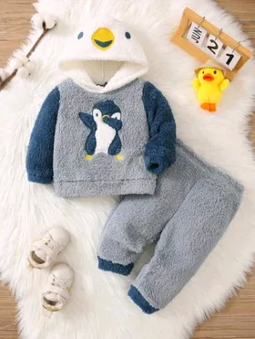 SHEIN Baby pyjama