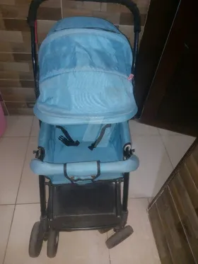 سياره اطفال