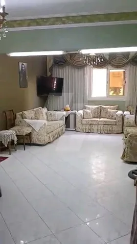 شقتين للبيع شبرا مصر