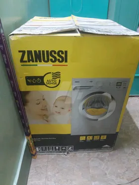 غسالة زانوسى 