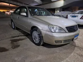 نيسان صني موديل 2010  