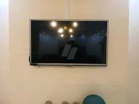 شاشة lg 32عادية 