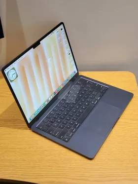 macbook Air m2 16 Ram