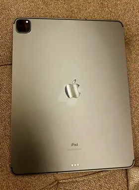 ايباد برو m1 2021 كسر زيرو بدون العلبه ipad pro