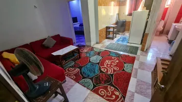 شقه