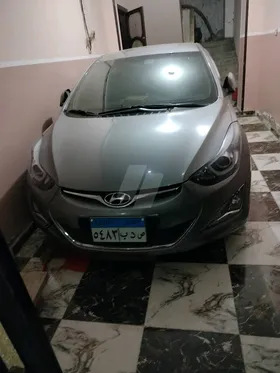 Hyundai Avante 2012
