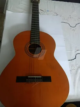 جيتار ادميرا