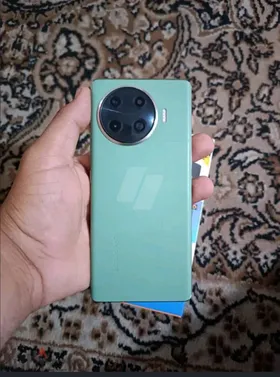 تكنو سبارك ٢٠برو بلس