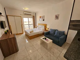 Furnished Studio for Daily Rent – in Tiba View Compound Hurghada, Close to the Sea 🌊✨