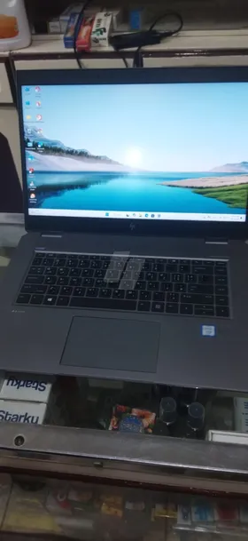 LAPTOP HP ZBOOK G5 STUDIO xeon 2186m 
