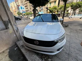 Fiat _ Tipo 2017