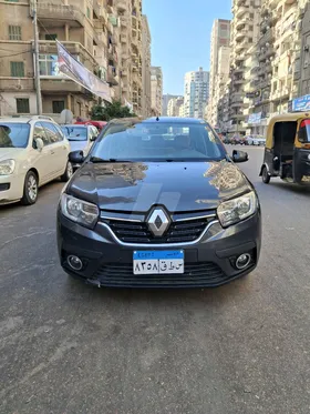 رينو لوجان 2020