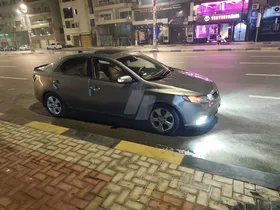 كيا سيراتو 2011اعلي فئة 