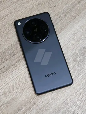  oppo find x8 كوبي 