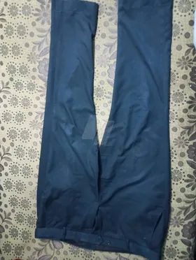 بنطلون رجالي