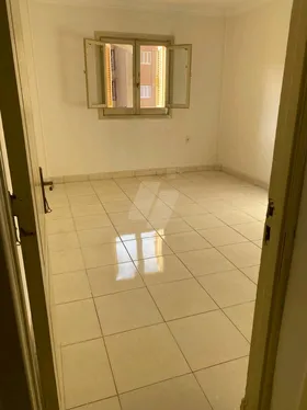 شقة للبيع بكمبوند مدينة المستقبل