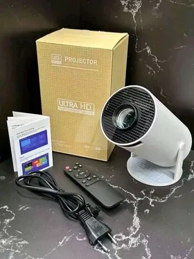 بروجكتر HD ULTRA HY300